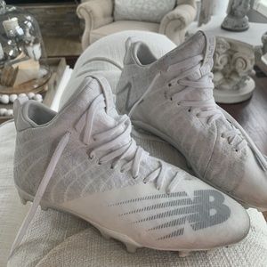 Woman’s New Balance cleats